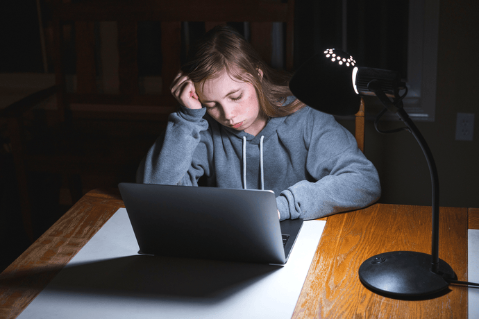 5 Signs Your Teen Is Using Study Drugs